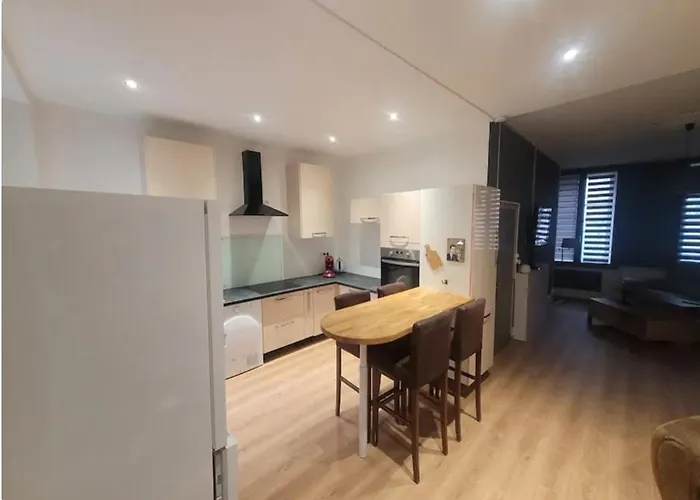 Plein Centre Place Des Vosges Apartmán *